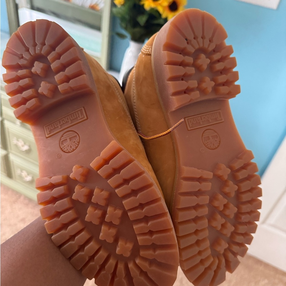 Timberland 7.5M Brown Boots